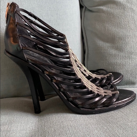 Fergie black and silver heels - Picture 2 of 4